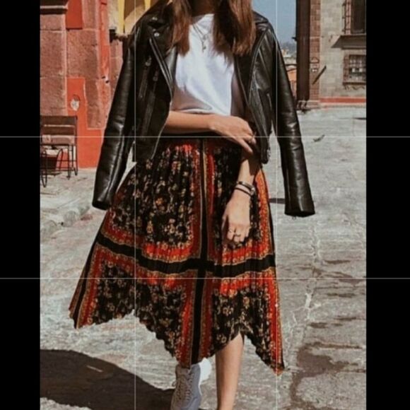 Zara Satin Scarf Print Handkerchief Hem Midi Skirt, women's size XS - Picture 2 of 9